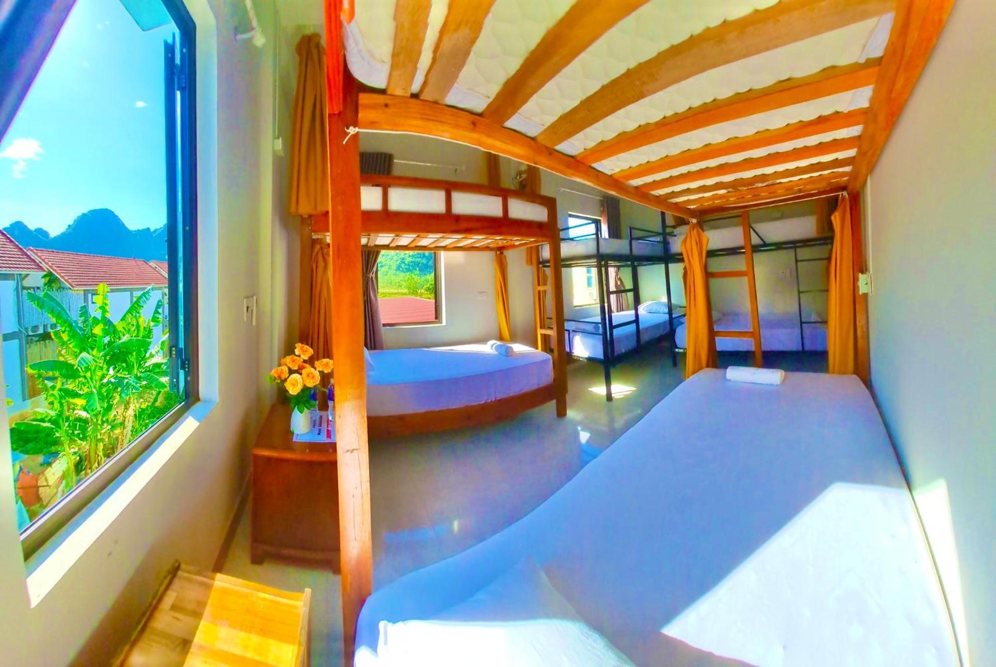 Yolo Pool Bar Villas & Garden Restaurant Phong Nha Exterior foto